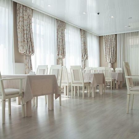 Sovskiye Prudy Hotel Kiev Extérieur photo