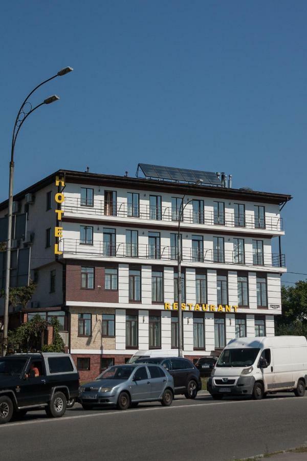 Sovskiye Prudy Hotel Kiev Extérieur photo